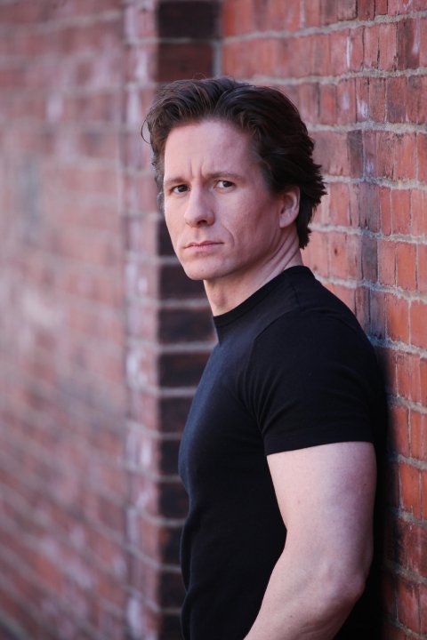 034 – D-Rock: Derek Theron